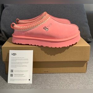 Ugg Tazz Love ‘25 Platform Slippers Limited Edition - Size BIG KIDS 3 - NEW Pink